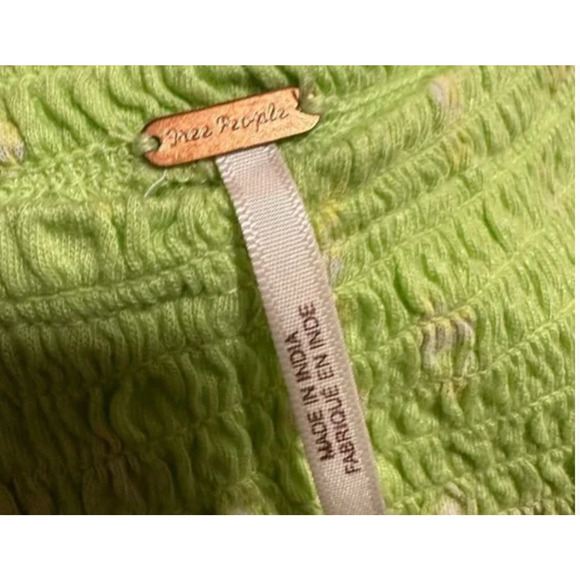 Free People MARIGOLD Smocked Tee Crop Top | Sz XS Key Lime Green NEW. N1 - Picture 11 of 12